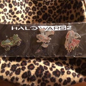 Halo Wars C Box Pins